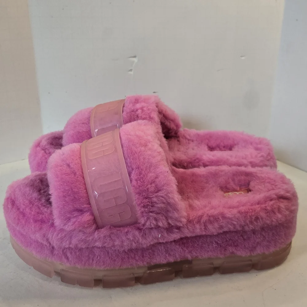 UGG cozy pink